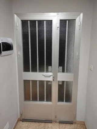 Puertas de aluminio con cristal