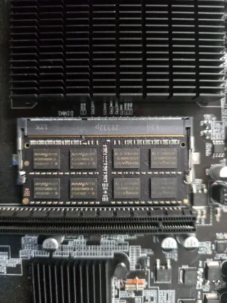 Placa Minería B847 + SSD 128GB + 4GB RAM