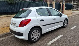 Peugeot 207 2007