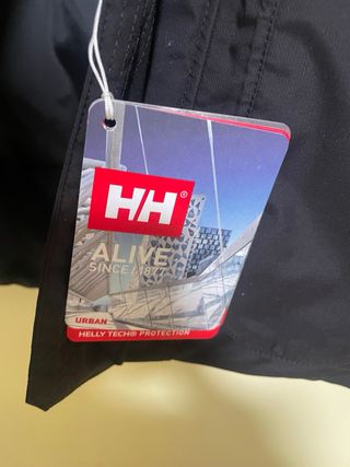 Parka Impermeable Helly Hansen Negra