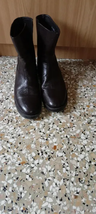 Stivali in vera pelle marrone