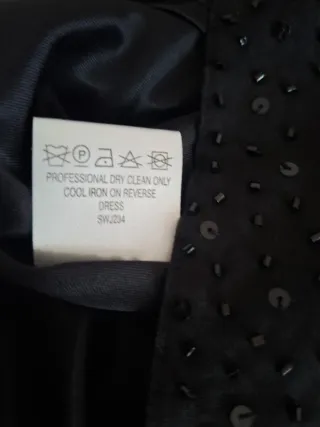 Abito elegante nero con paillettes