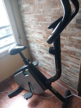 Bicicleta Estática Domyos Essential 2