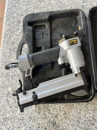 Pistola Clavadora Werku WK500420