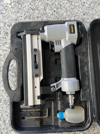 Pistola Clavadora Werku WK500420