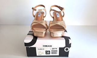 Sandalias Chika10 doradas - Talla 36,37,40 y 41