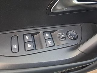 Peugeot 2008 Allure Pack BlueHDI 81kW (110CV)