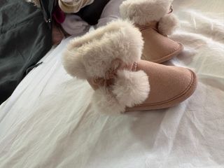 Botas bebé niña Sfera. Calzado blandito.T 18/19