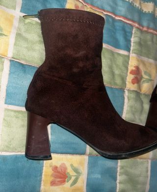 Botines estilo francés marrones