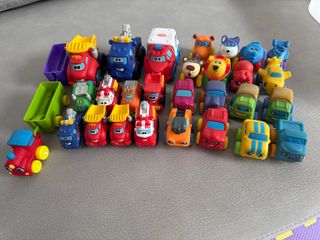 Lote de 28 coches de juguete