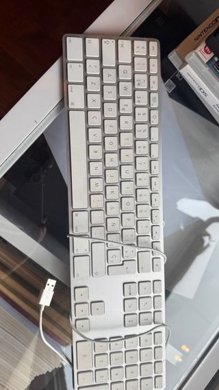 Teclado Apple A1243 Blanco