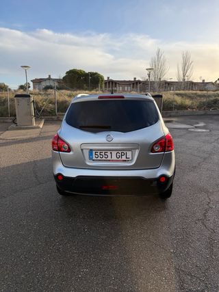 Nissan Qashqai+2 2009 2.0 dci tekna