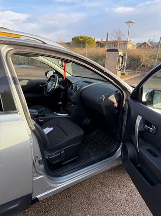 Nissan Qashqai+2 2009 2.0 dci tekna