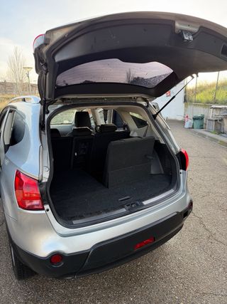 Nissan Qashqai+2 2009 2.0 dci tekna