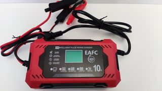 Cargador Baterias Coche Moto Camion  12V 10Amp