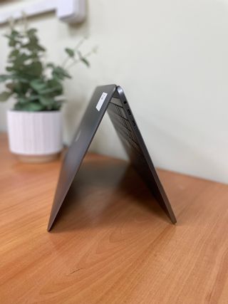 Apple MackBook Pro 2017 -109415-