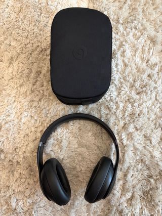 Beats Studio Pro negros (2025) – Impecables, poco