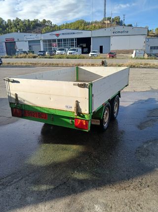 Remolque con documentación