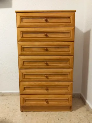 Cómoda 7 cajones madera
