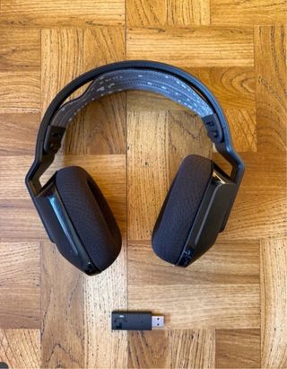 Logitech Gaming Headset + Dongle