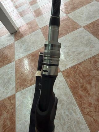 Caña de pescar Kui Mang Ojo de serpiente 762