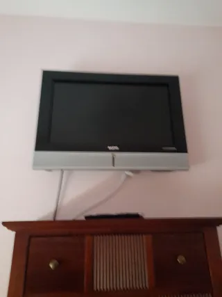 Televisión Sanyo antigua