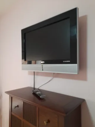 Televisión Sanyo antigua