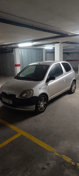 Toyota Yaris 2001