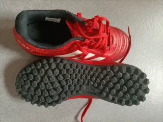 Botas de fútbol Adidas niño nº 32