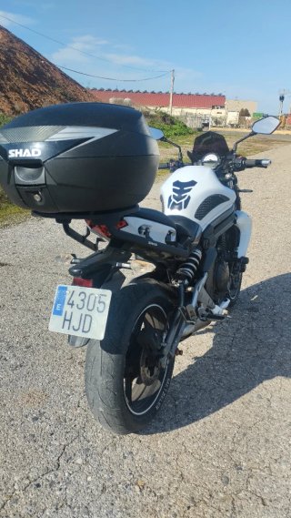 Kawasaki ER-6N 650 cc