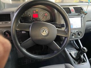 Volkswagen Golf 5 2004