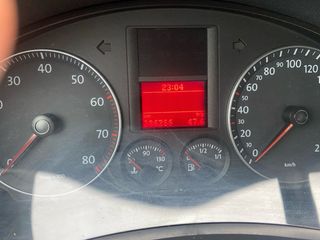 Volkswagen Golf 5 2004