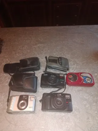 Lote Cámaras Vintage Konica y Radio