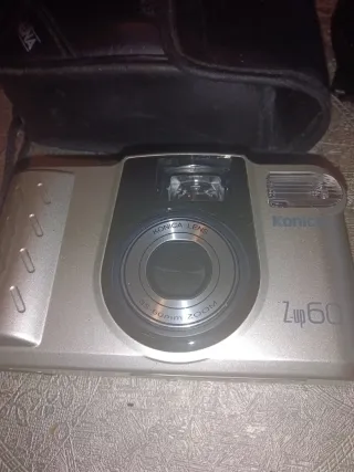 Lote Cámaras Vintage Konica y Radio