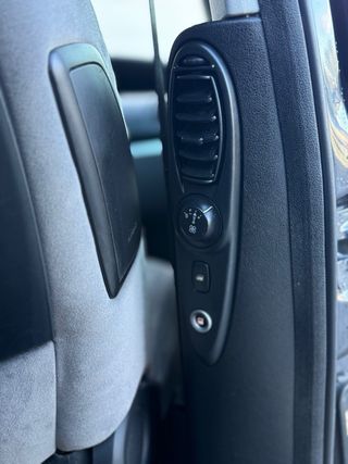 Peugeot 807 2.0hdi 136cv Pegatina MedioAmbiental