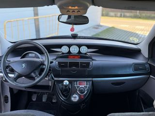 Peugeot 807 2.0hdi 136cv Pegatina MedioAmbiental