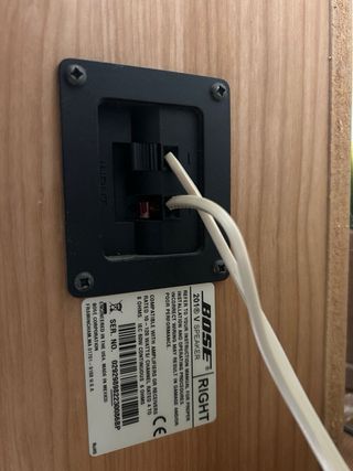 Amplificador Denon PMA-700AE y Altavoces Bose 201V