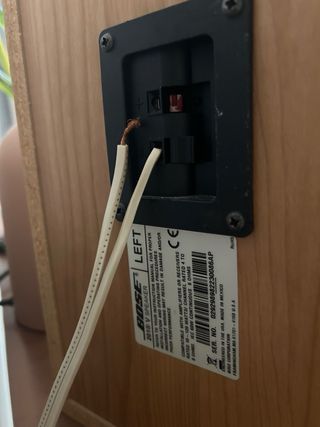 Amplificador Denon PMA-700AE y Altavoces Bose 201V