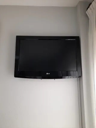 Televisión LG Negra