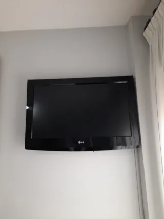 Televisión LG Negra