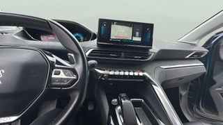 Peugeot 3008 Hybrid 225 Allure Pack e-EAT8 165 kW (225 CV)