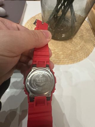 Reloj Casio G-Shock DW-5600EP-4ER Rojo