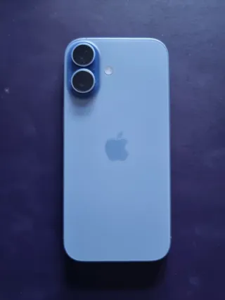 iPhone 17 azul