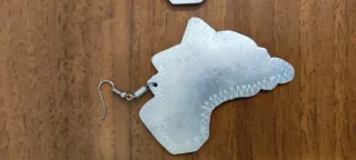 Orecchini fatti a mano forma Africa