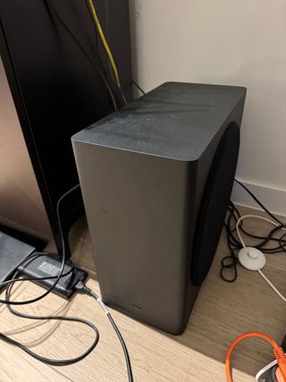 TV Samsung 75 + Barra Sonido