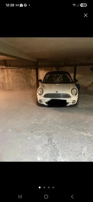 Alquiler plaza parking.