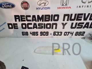 Cristal de faro Ford Fiesta 2001