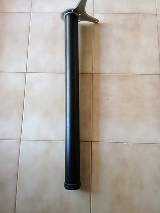 Pata de escritorio metálica