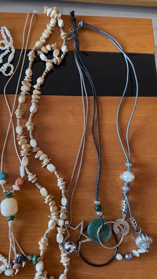 Lote 11 collares varios