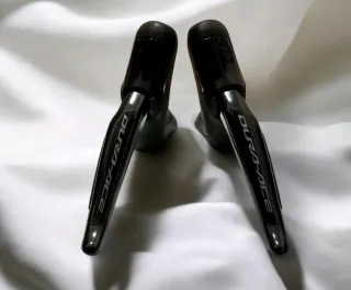 Shimano Dura-Ace ST-R9270 Di2 2x12s